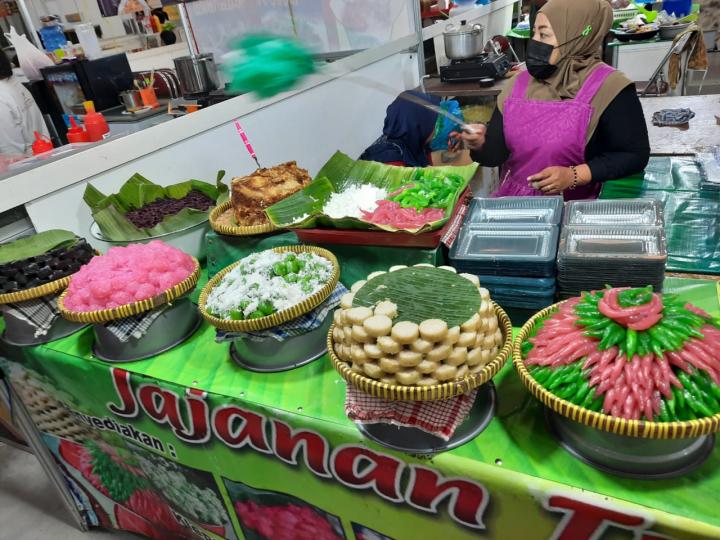 Nikmati Jajanan Tempo Dulu di Harmony Expo 2022 JEC