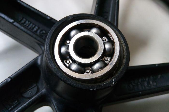 Awas Bablas, Ini Tanda Bearing Roda Motor Minta Diganti, Kalau Ambrol Duluan Bisa Celaka