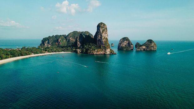 Pantai Railay Salah Satu Wisata Eksotis Memanjakan Mata Wisatawan
