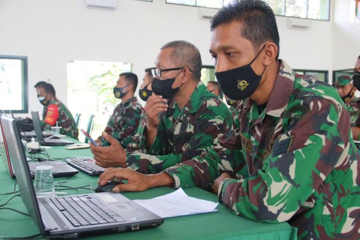 Kodim 0429/Lamtim Ikuti Vicon Sops TNI Dalam Rangka Sosialisasi dan Pelatihan Aplikasi Silacak dan inaRISK
