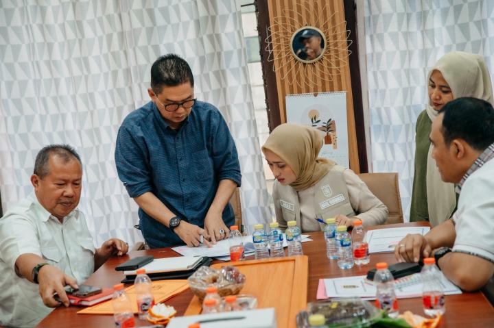 Wakil Gubernur Lampung dr. Jihan Nurlela Pimpin Rapat Penanganan Banjir, Status Tanggap Darurat Ditingkatkan   