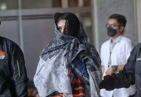 Terjerat Kasus Korupsi, Bupati Pekalongan Terancam Penjara Seumur Hidup