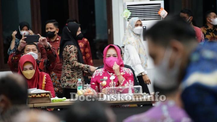 Bupati Winarti Hadiri Kunjungan Kerja Mendagri di Provinsi Lampung
