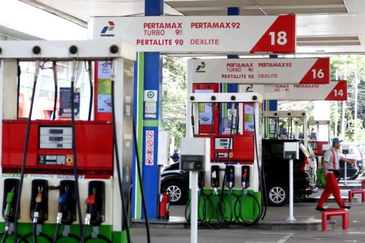 Jangan Hidupkan Mesin Motor di Depan Dispenser SPBU