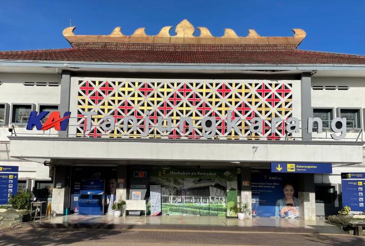 Mudik Aman, Mudik Sehat Menggunakan KA Rajabasa dan Kualastabas