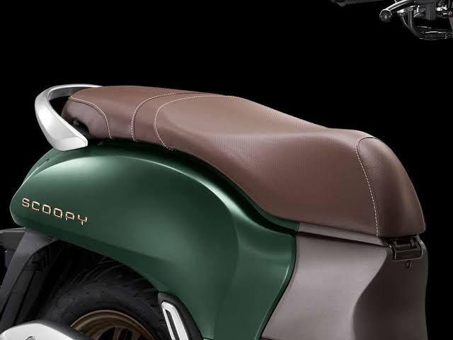 Jok Motor Awet, Jangan Menyimpan Barang Barang Ini