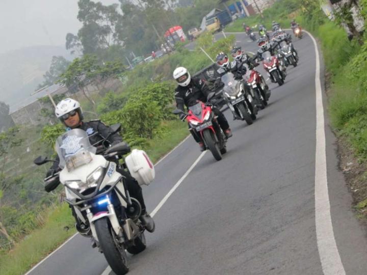 Utamakan Etika Berkendara Supaya Aman dan Selamat di Jalan Raya