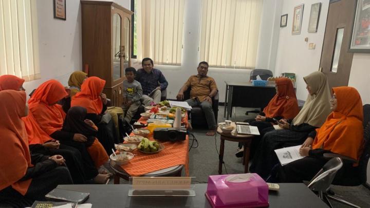 BIPEKA ( Bidang Perempuan) PKS Lampung: Hari Ayah Momentum Menguatkan Peran Lelaki Sebagai Pondasi Keluarga