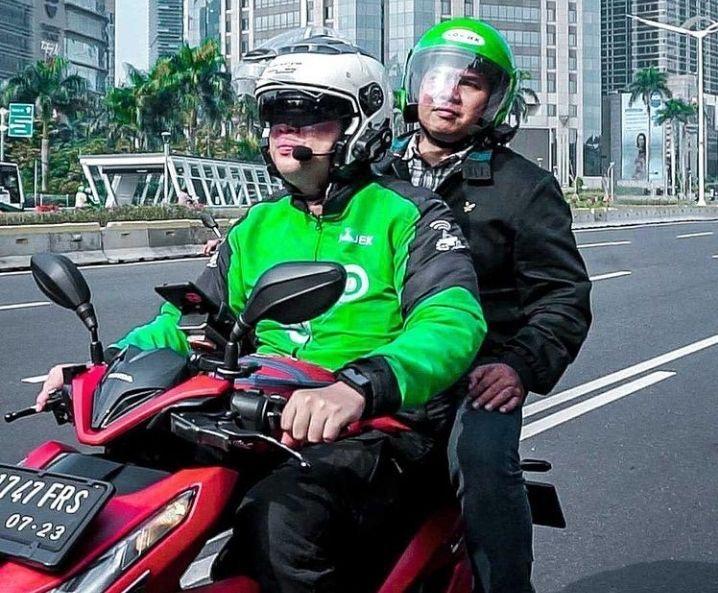 Tips Aman Berkendara untuk Pengemudi Ojek Online