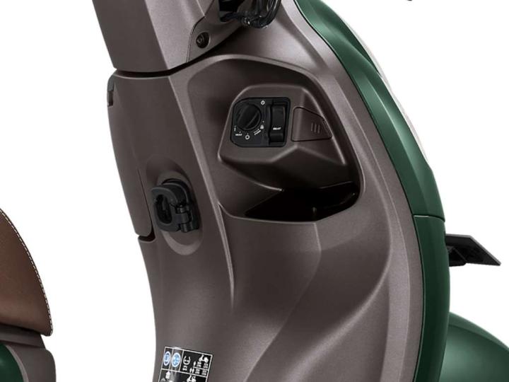 Berat Maksimal Barang Yang Bisa Digantung di Multi Function Hook Skutik Honda   