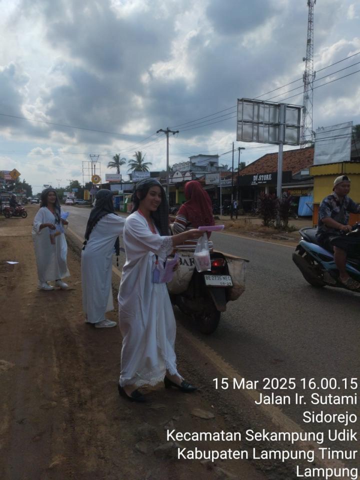 TDM Bakauheni Berbagi Kebaikan Dengan Berbagi Takjil