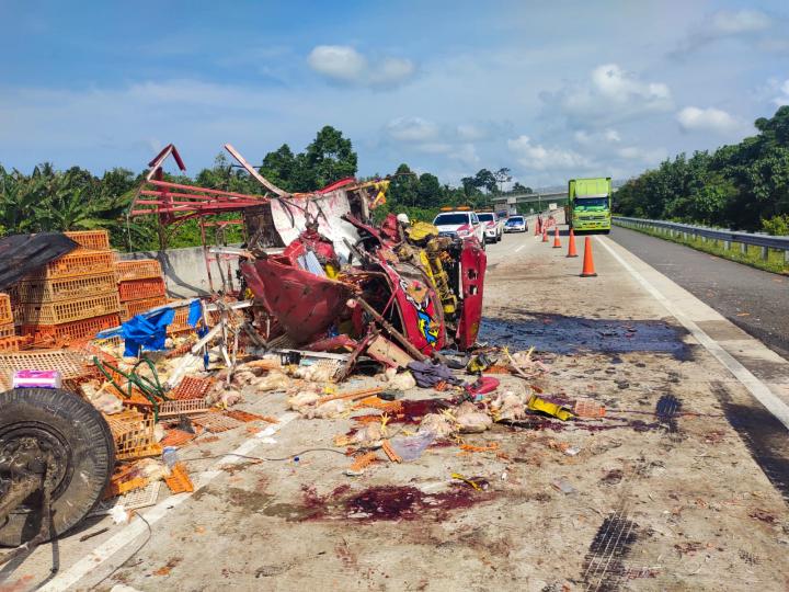 Kecelakaan Lalu Lintas di Jalan Tol KM 23+500, 1 Tewas dan 1 Luka Berat