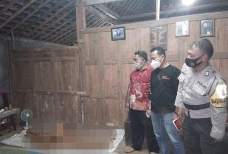 Istri Temukan Suami Gantung Diri di Kandang Ternak