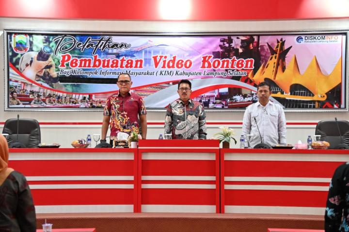 Dinas Kominfo Lampung Selatan Gelar Pelatihan Pembuatan Konten Video Bagi Kelompok Informasi Masyarakat 