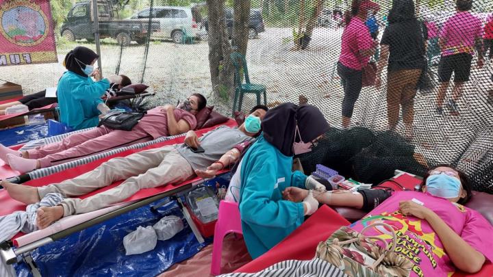 Lampung Masih Peduli, Bersama PMI Lampung Menggelar Donor Darah di Hurun