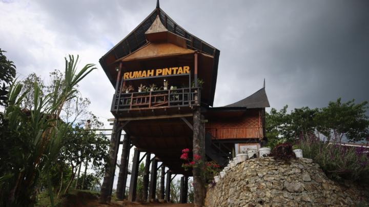 Pendidikan dan Usaha Gula Semut Kampung Berseri Astra Tabek Talang, Babungo Kuatkan Kemandirian Ekonomi Warga