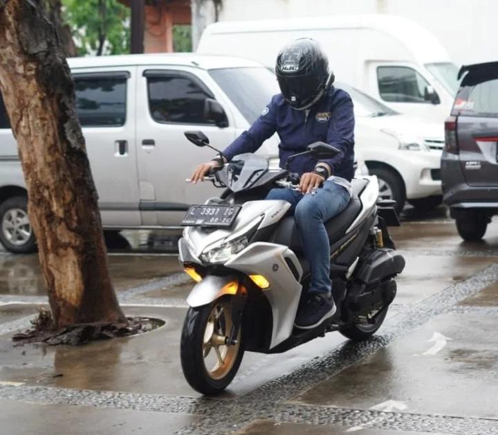 Jangan Asal, Begini Etika Nge-Sein yang Aman