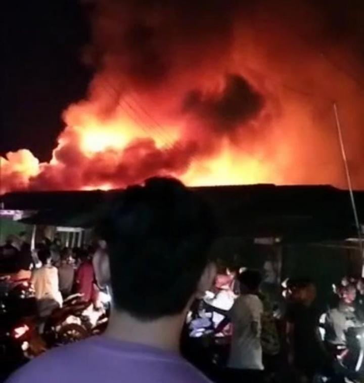 Insiden Kebakaran Pasar Unit II Tulang Bawang Hanguskan 15 Ruko