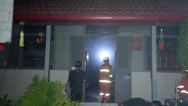 Diduga Akibat Arus Pendek, SD Lempuyang Wangi Terbakar