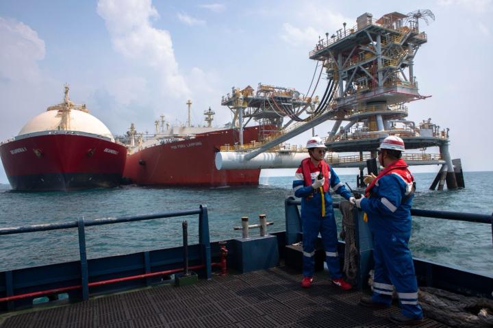 Dukung Ketahanan Energi, FSRU Lampung Terima Pasokan LNG 130.000 M3 dari Bontang
