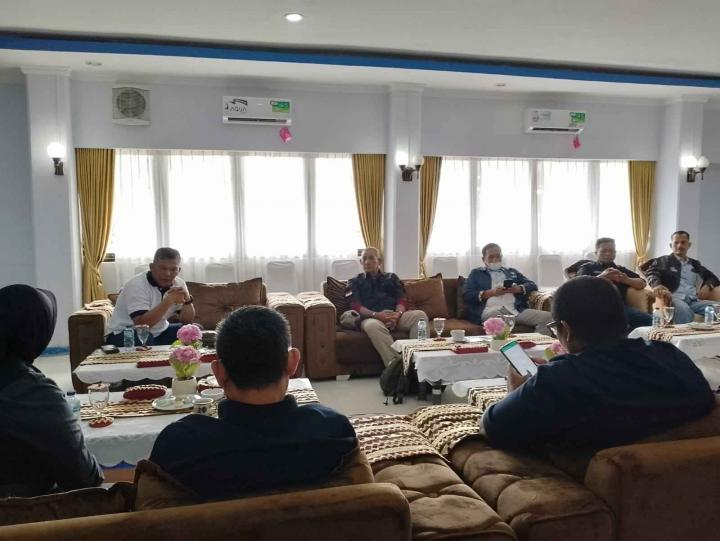 Coffee Morning Brigif 4 MarinirÂ Bersama Organisasi Pers dan Pimpinan Redaksi di LampungÂ 