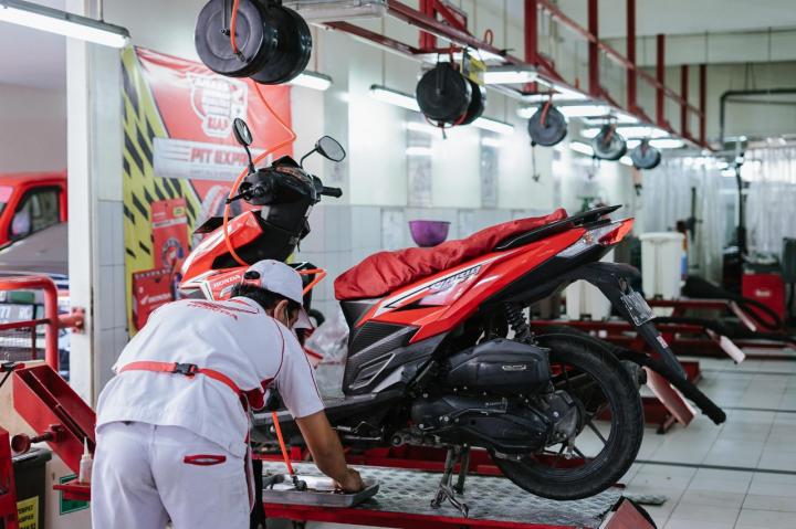 Service di Astra Motor Imam Bonjol Dapatkan Diskon Jasa Service Hingga 50%