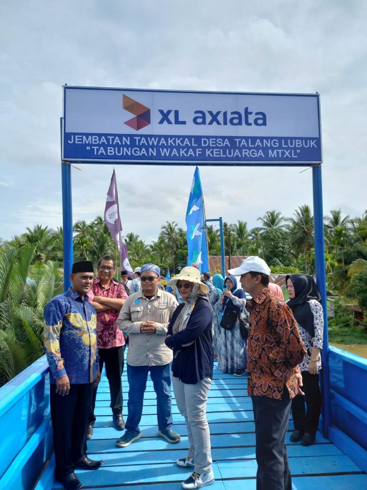 Bantu Masyarakat Sumatera Selatan, XL Axiata Bangun Sarana Air Bersih dan Jembatan Desa di Banyuasin
