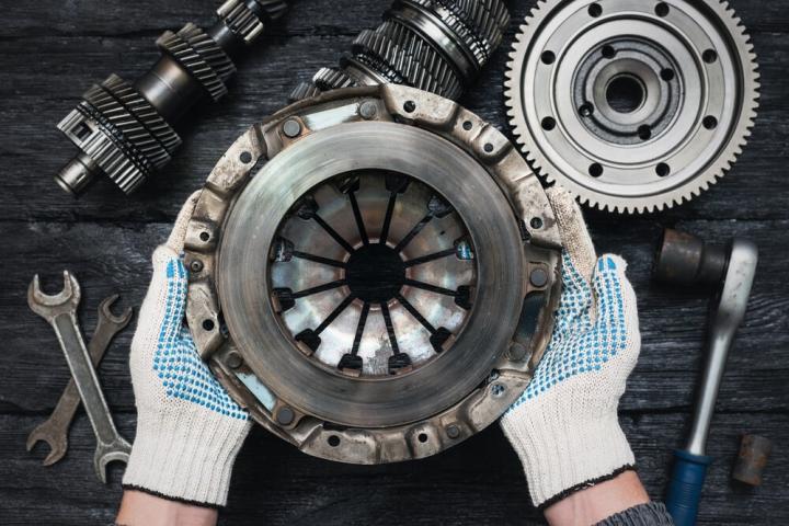 Kampas Kopling Motor Maticmu Menipis, Cek Ini