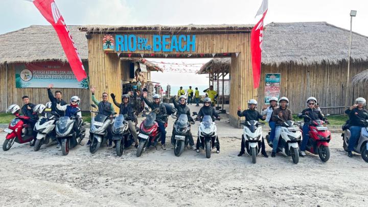 TDM  Pematang Pasir Ikut Meriahkan Launching New ADV 160 Meriah di Pantai Rio Lampung   