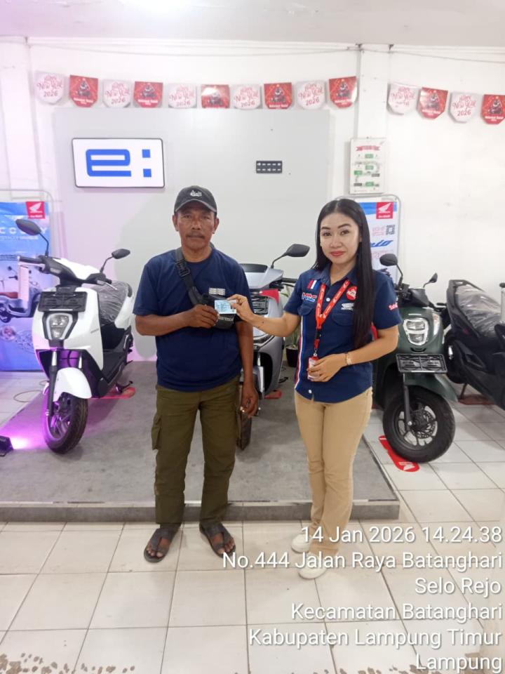 Tunas Honda Batanghari Serahkan STNK kepada Konsumen