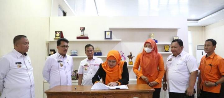 Pemkab Lampung Selatan Tandatangani Perjanjian Kerjasama Dengan PT.Post Indonesia