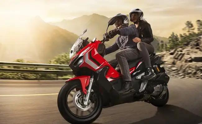 Rekomendasi Motor Matik untuk Pecinta Touring Di Bulan Puasa