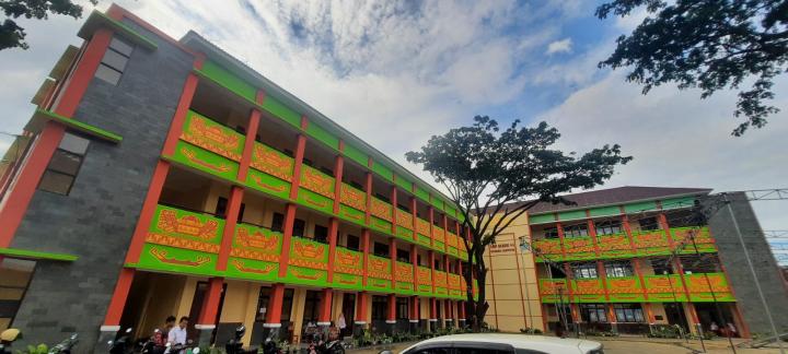 Yayasan Siger Luruskan Isu Perizinan SMA dan Pengelolaan Dana Hibah 2025