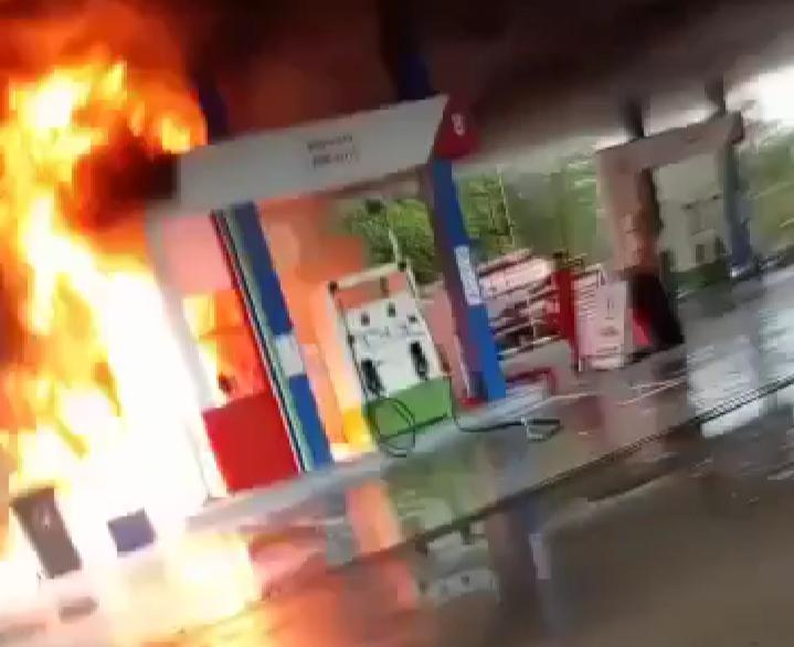 Viral! SPBU di Liwa Terbakar, Warga Sebut Tak Ada Korban Jiwa