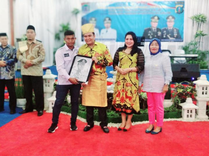 Kedekatan Mantan Kapolres Binjai Dengan Jurnalis Mendapat Apresiasi dari SMSI  Â 