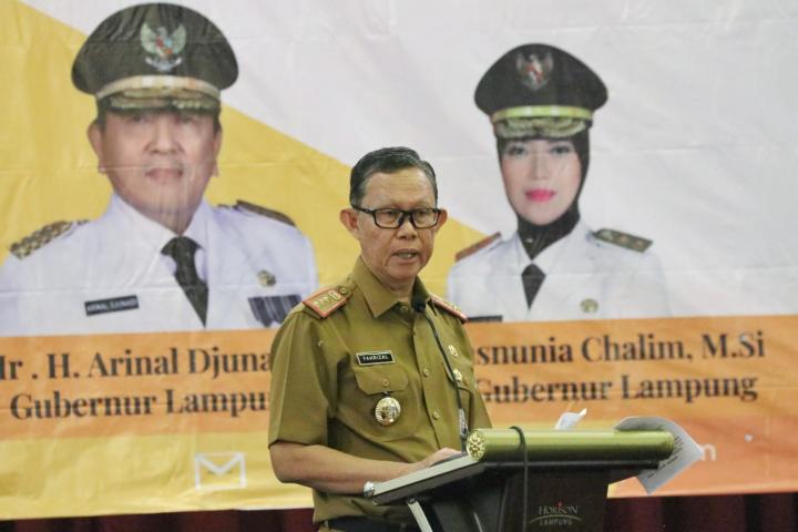 Sekretaris Daerah Provinsi Lampung Membuka Rapat Koordinasi Pemanfaatan Redistribusi Tanah Objek Reforma Agraria di Dalam Penataan Akses di Provinsi Lampung