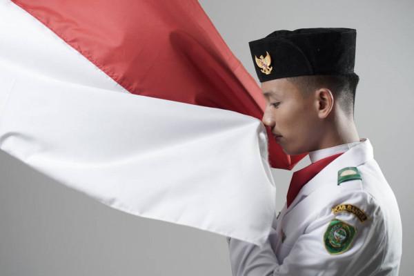 Bangga! Dua Paskibraka Nasional Asal Kulonprogo Peroleh Penghargaan dari PemkabÂ 