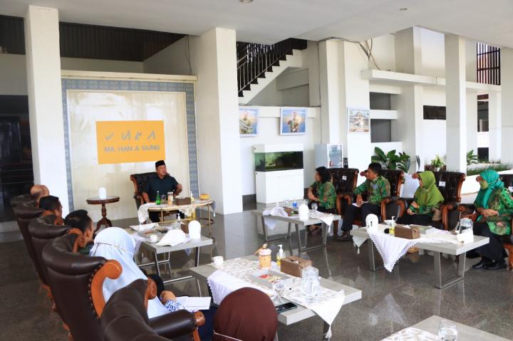 Pendataan Awal Kepada Gubernur Arinal Djunaidi, Menandai Dimulainya Pendataan Awal Registrasi Sosial Ekonomi (Regsosek) Tahun 2022 di Provinsi Lampung