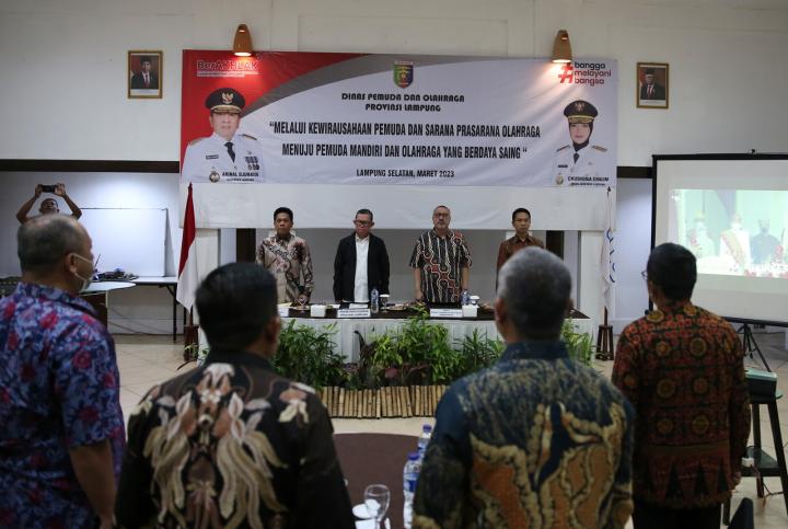 Rakor Dinas Pemuda dan Olahraga se-Provinsi Lampung, Gubernur Arinal Ajak Tingkatkan Partisipasi Pemuda dalam Kegiatan Pembangunan dan Olahraga agar Mampu Mandiri dan Berdaya Saing