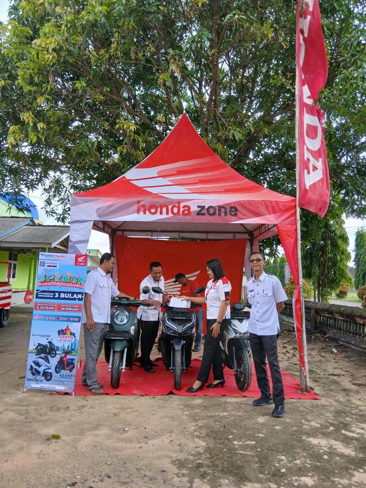 Pameran Tenda Honda Gelar Antusiasme Warga di Balai Desa Bumi Setia
