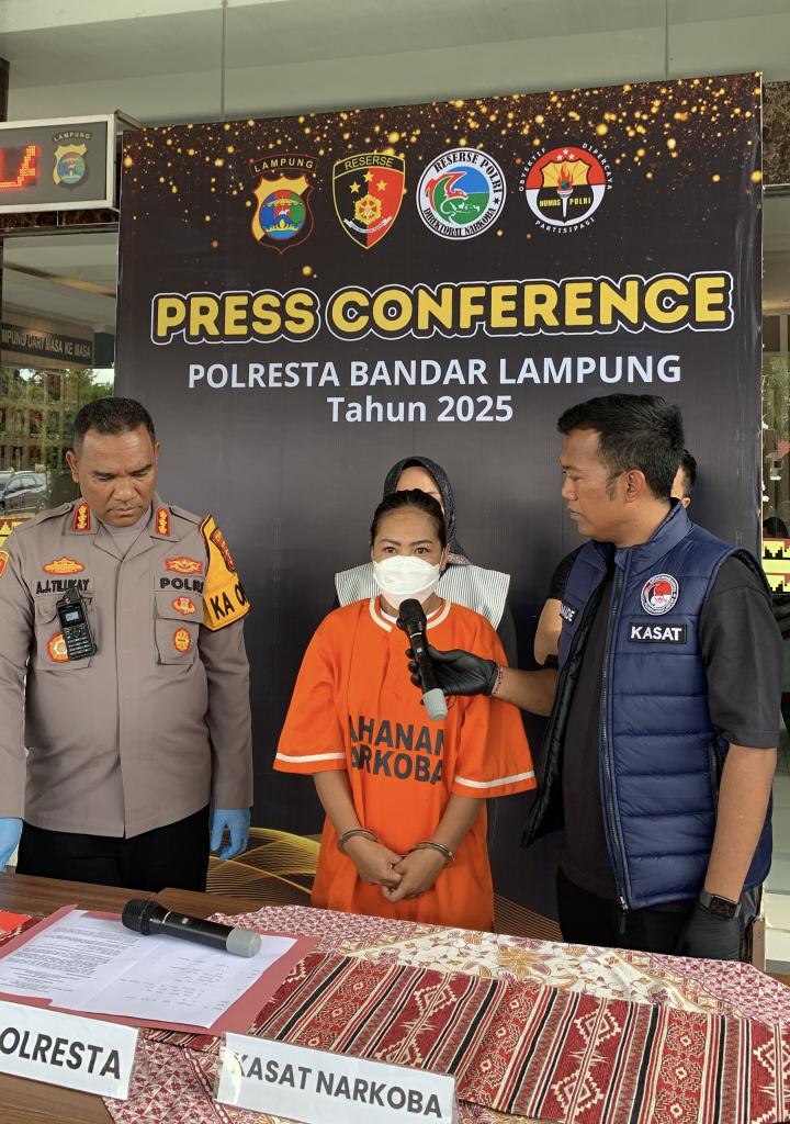 Warung Kelontong Tak Laku, Janda Beralih Jual Sabu