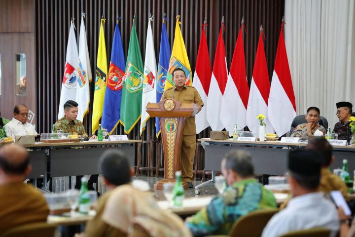 Gubernur Lampung Arinal Terima Kunjungan Kerja Reses Masa Persidangan I Tahun Sidang 2022-2023 ke Provinsi Lampung