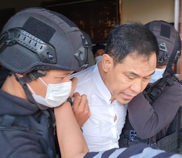BREAKING NEWS! Munarman Mantan Sekretaris Umum FPI Ditangkap Densus 88 Antiteror