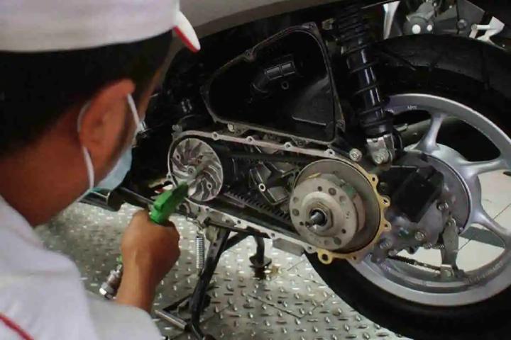 Tips Agar Tarikan Motor Jadi Lebih Enteng 