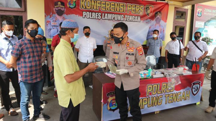 Kepala Kepolisian Resor (Kapolres) Lampung Tengah Gelar Konferensi Pers Pasca Operasi Sikat Krakatau 2021 