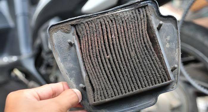 Wajib Tahu, Ini Dampak Buruk Filter Udara Motor Yang Tidak Pernah Diganti 