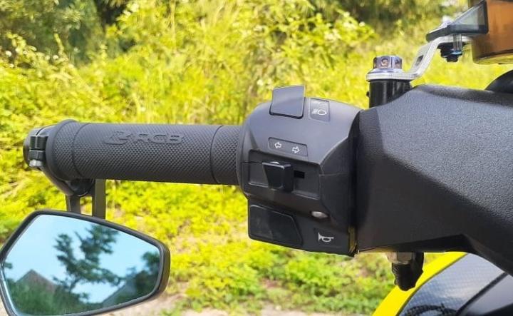Spion Motor Bertangkai Pendek Berbahaya, Ini Penjelasannya