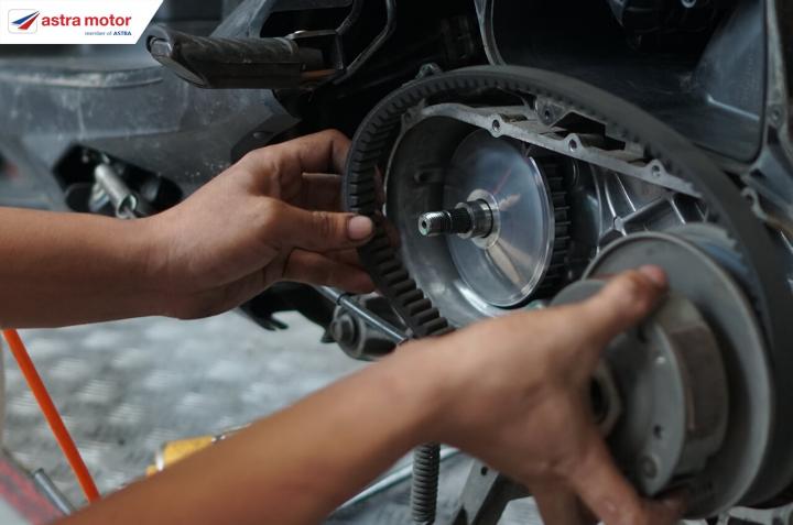 CVT Motor Matic Gemetaran? Gemuk Bisa Jadi Penyebabnya