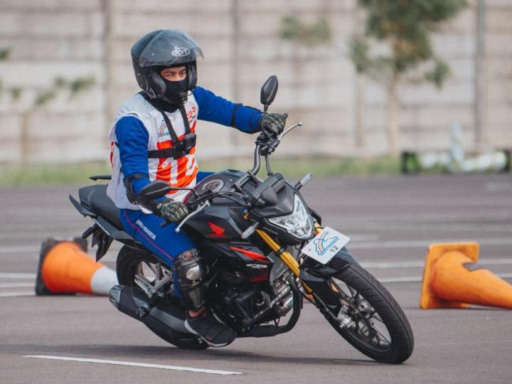 Ketahui Teknik Pengereman Yang Benar Untuk Minimalisir Kecelakaan