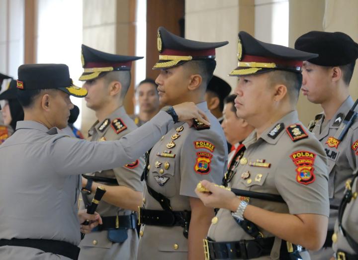 Polda Lampung Rotasi 12 Pejabat, Ini Daftar Kapolres yang Berganti